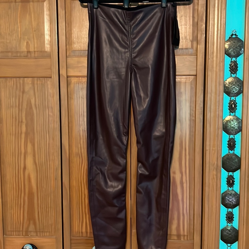 rag & bone burgundy Nina faux leather leggings. Medium NWT.